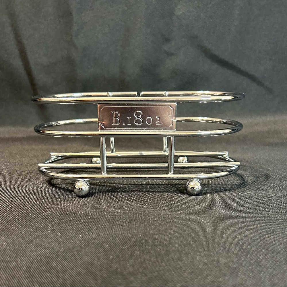 Beekman 1802 soap and lotion wire dispenser caddy - Silver